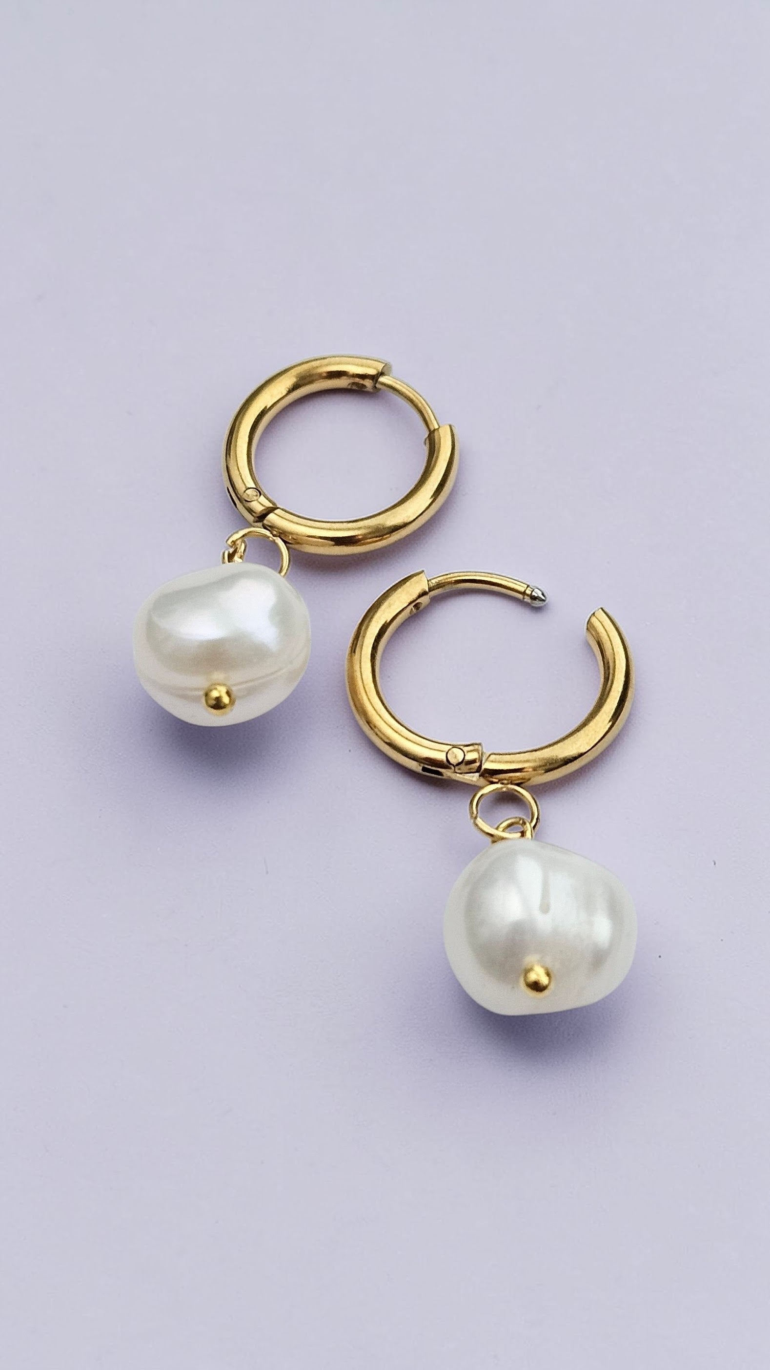 "Be kind" rengaskorvakorut